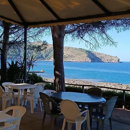 Amanti Del Mare אתר קמפינג 3*